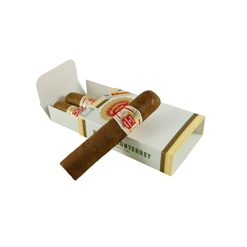 Cigar Hoyo De Monterrey Petit Robusto