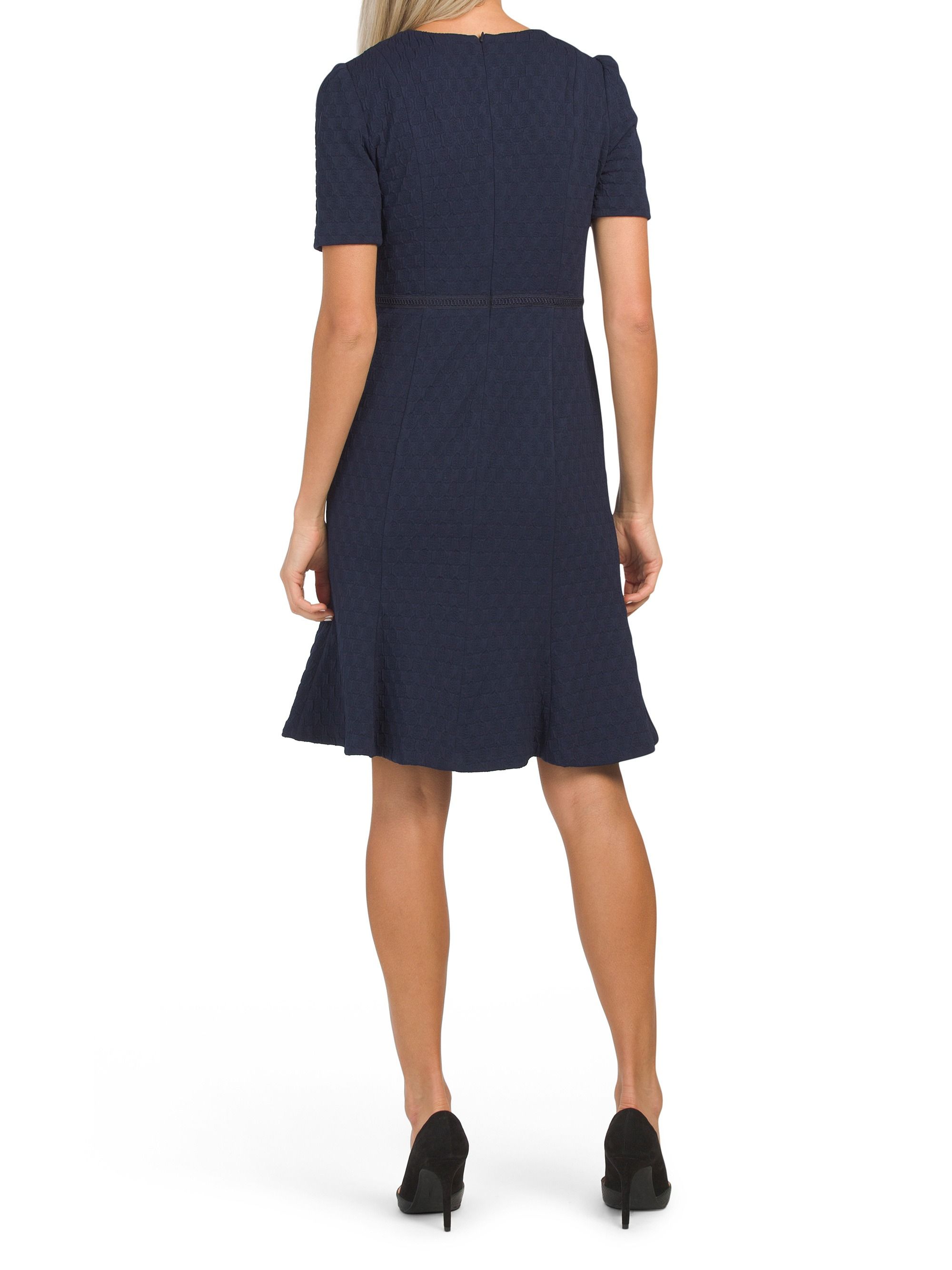 Đầm Nữ Maggy London Short Sleeve Textured Knit Dress Navy
