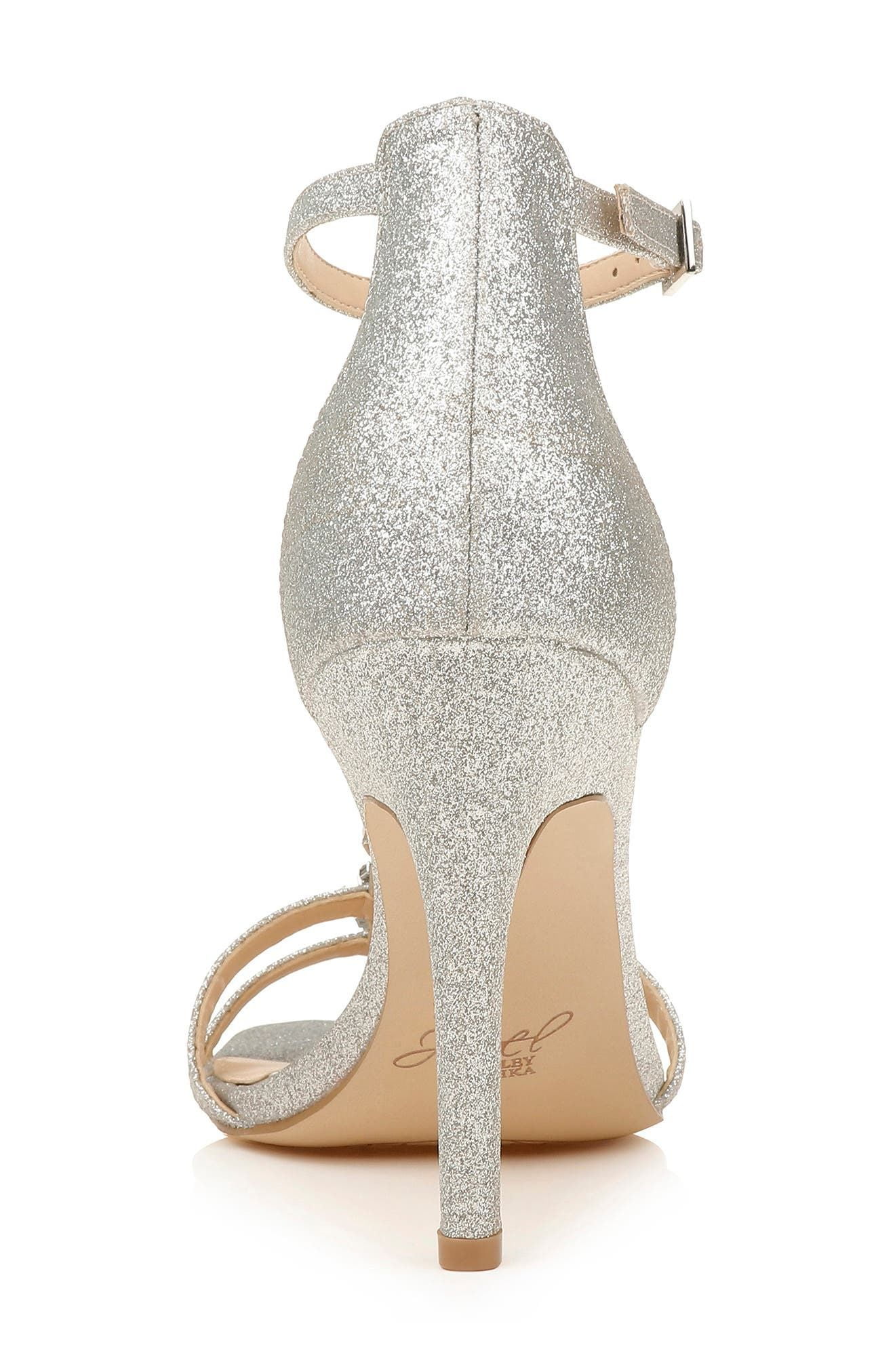 Sandal Nữ Badgley Mischka Farida Crystal Embellished T-Strap Sandal Silver Glitter